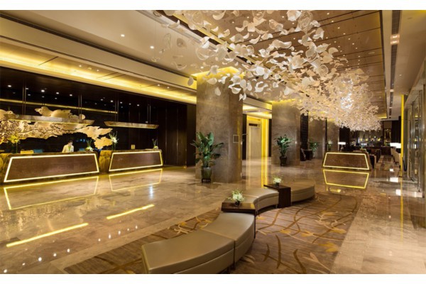 烤糍粑搭配茶香：武汉茶馆带你领略地道风情(烤糍粑儿时的记忆)