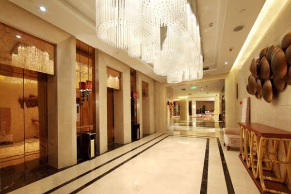 酒店桑拿武汉热，品质生活新选择(武汉 酒店 桑拿)